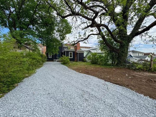 Lynchburg, VA 24501,1305 Campbell AVE