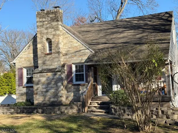 134 Oakwood Dr, Wayne Twp., NJ 07470