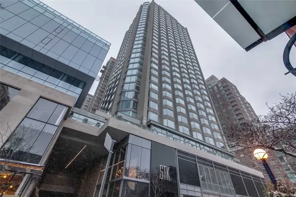 155 Yorkville AVE #2113, Toronto C02, ON M5R 1C4