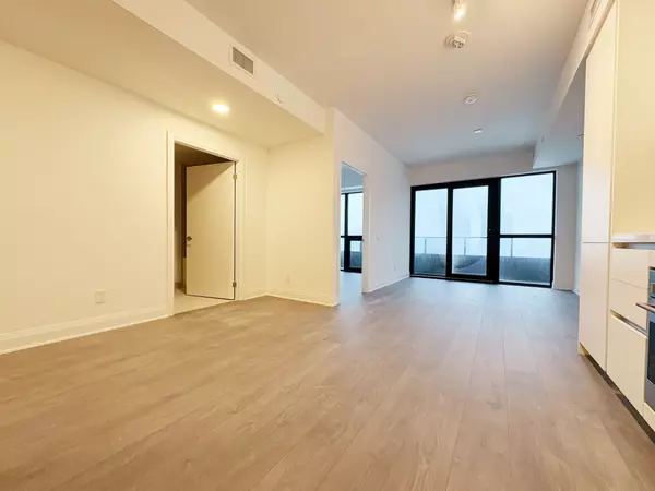 Mississauga, ON L5B 0S1,2 Erskine RD #911