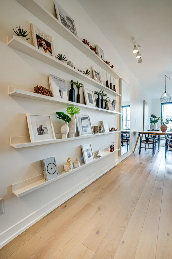 Toronto W02, ON M6P 0B3,530 Indian GRV #416