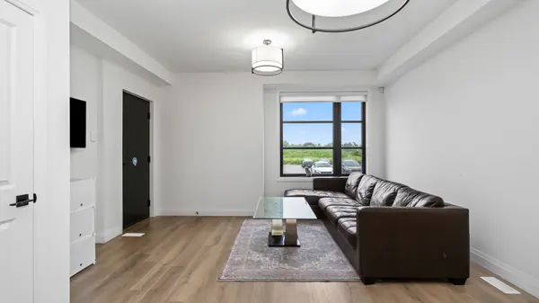 London South, ON N6P 0H9,3900 Savoy ST #129