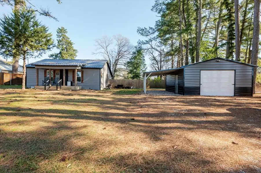 732 Ravine Street, Emory, TX 75440