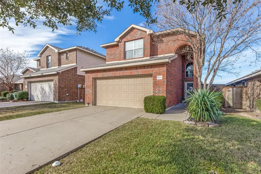 2009 Whispering Hills Drive, Forney, TX 75126