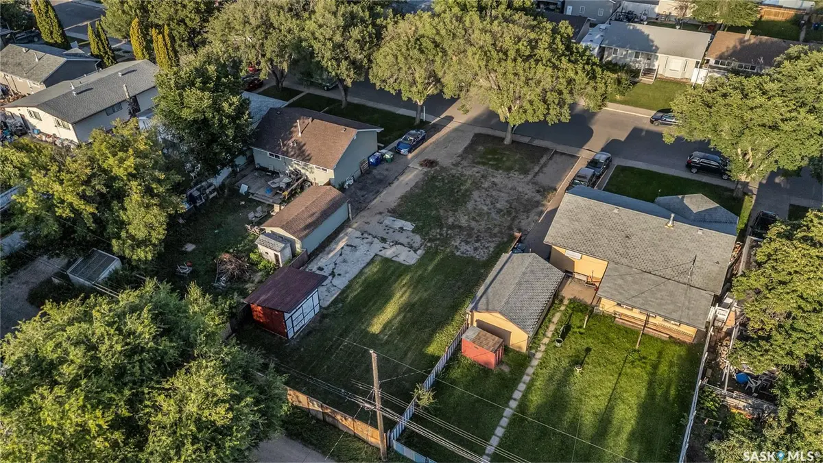 Saskatoon, SK S7L 1N7,1713 D AVENUE N