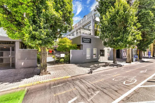 Victoria, BC V9W 1H8,852 Fort St #300