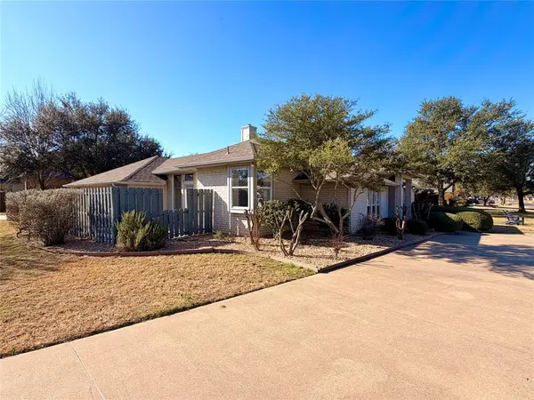 Granbury, TX 76049,5614 Wedgefield Road