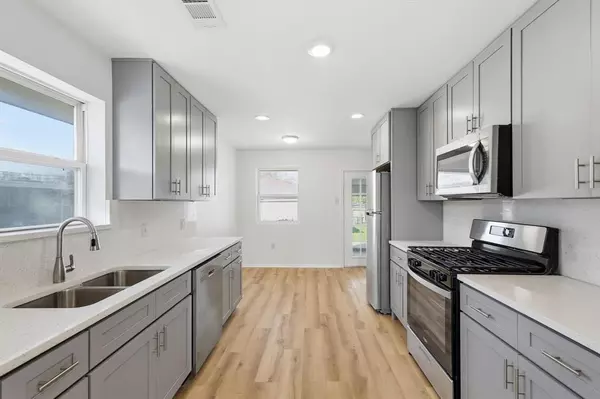 Dallas, TX 75233,2617 Woodmere Drive