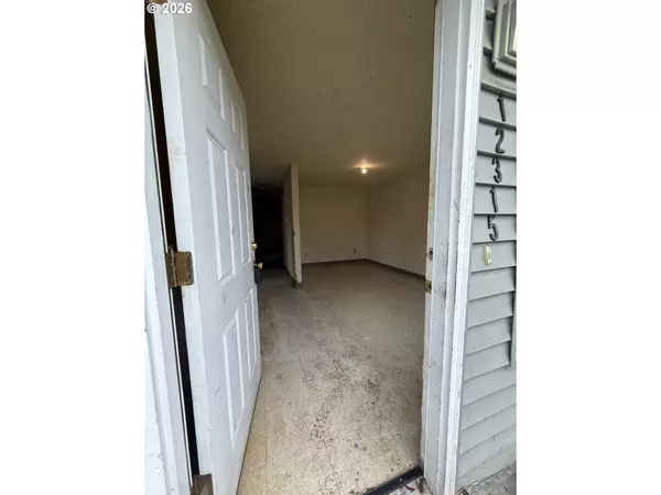 Milwaukie, OR 97222,12315 SE 65TH CT