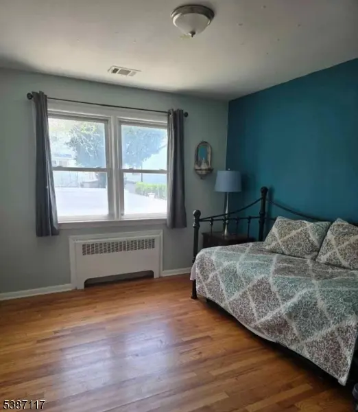 Clifton City, NJ 07014,51 Kensington Ave