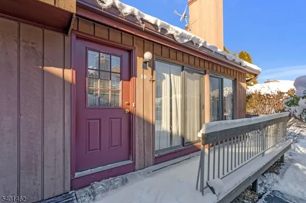 Hillsborough Twp., NJ 08844,117 Bluebird Dr #3D