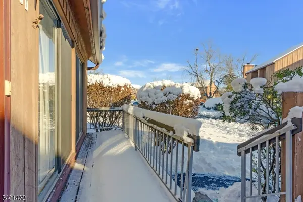 Hillsborough Twp., NJ 08844,117 Bluebird Dr #3D