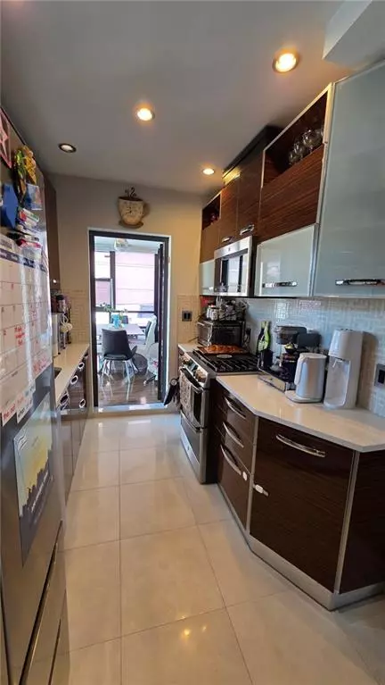 Brooklyn, NY 11235,134 West End AVE #4A