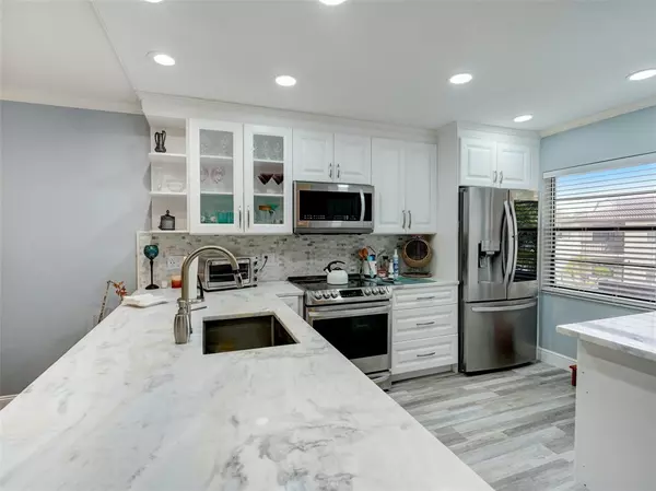 Boca Raton, FL 33428,9261 Vista Del Lago #19F