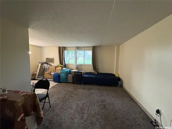 Regina, SK S4S 6P8,35 Centennial STREET #11