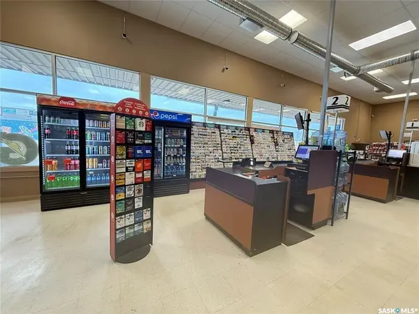 Assiniboia, SK S0H 0B0,100 1st AVENUE W #112