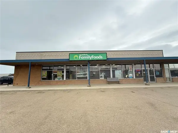 100 1st AVENUE W #112, Assiniboia, SK S0H 0B0