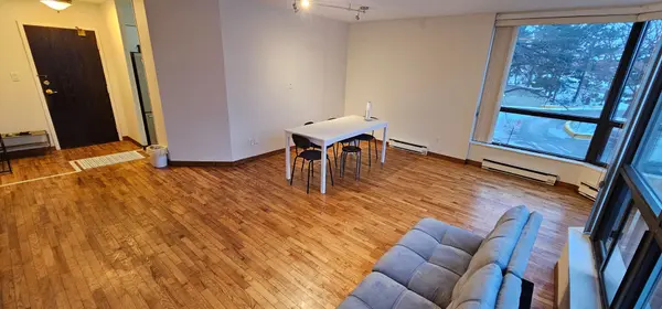 Mississauga, ON L4Z 1S3,200 ROBERT SPECK Pkwy #206