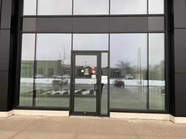 Oakville, ON L6K 2G3,530 speers RD #39