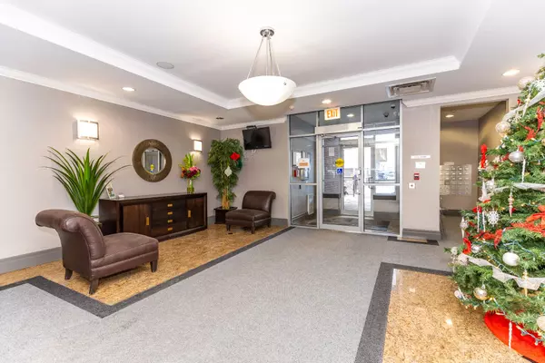 Toronto W05, ON M3M 0A3,2772 Keele ST #1004