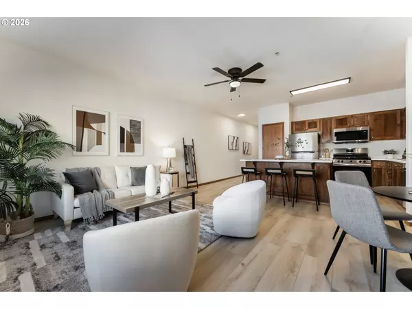 Portland, OR 97229,15320 NW CENTRAL DR #222