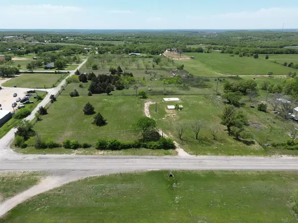1282 State Highway 101, Bowie, TX 76230