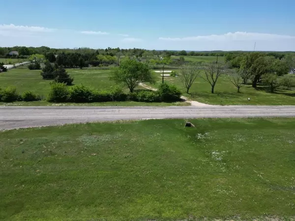 Bowie, TX 76230,1282 State Highway 101