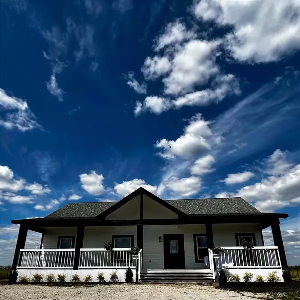 848 Barons Grove Circle, Kerens, TX 75144