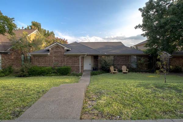 1612 Piedmont Place,  Carrollton,  TX 75007