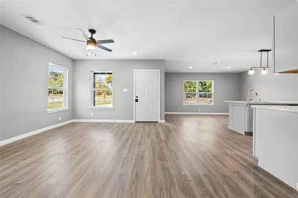 Fort Worth, TX 76104,1616 E Robert Street