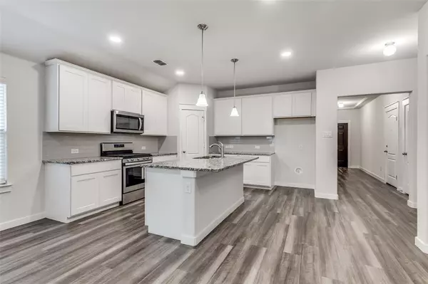 Fort Worth, TX 76131,9013 Zubia Lane