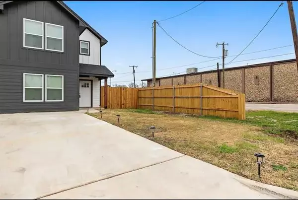 Waco, TX 76706,1620 Flint Avenue #B