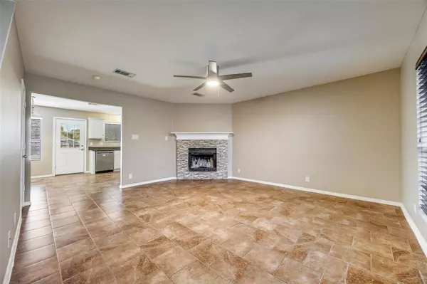 Sherman, TX 75090,900 N Brents Avenue