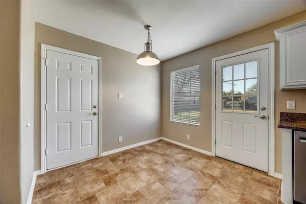 Sherman, TX 75090,900 N Brents Avenue