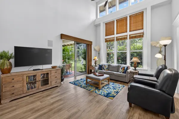 Kamuela, HI 96743,68-1118 NORTH KANIKU DR #101