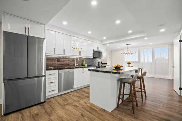 Toronto C15, ON M2J 4T6,3303 Don Mills RD #2903