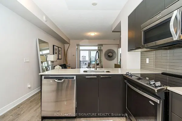 Toronto C14, ON M2N 6Y2,88 Sheppard AVE E #1404