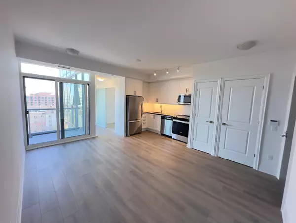 Vaughan, ON L4J 0L2,10 Gatineau DR #903W