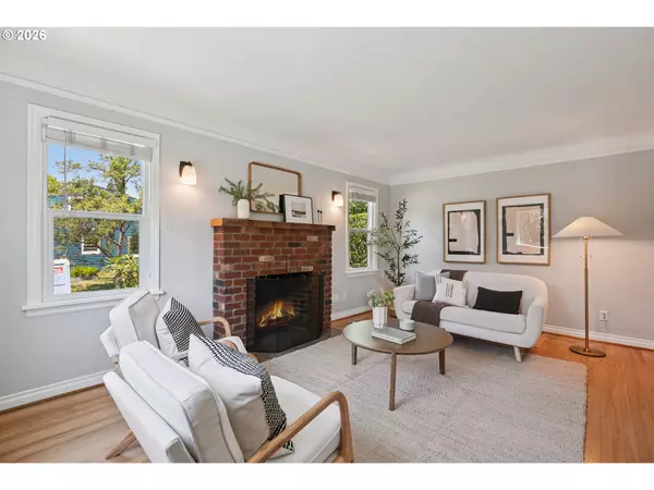 Portland, OR 97206,6406 SE 45TH AVE