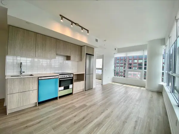 Toronto C08, ON M4W 1H7,395 Bloor ST E #4902