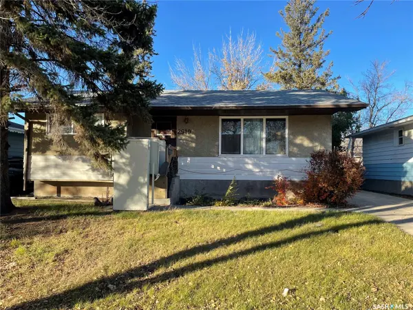 2910 Avonhurst DRIVE,  Regina,  SK S4R 3J5