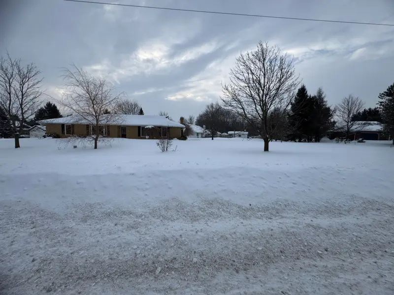 1020 Main ST, Howick, ON N0G 2X0