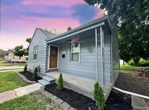 2205 Hanford AVE, Lincoln Park, MI 48146