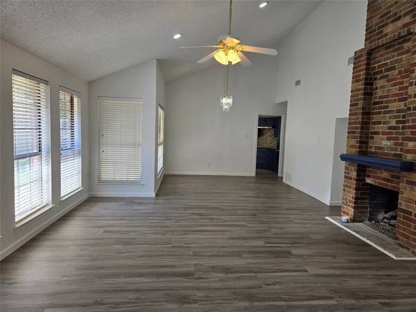 3032 Big Oaks Drive,  Garland,  TX 75044