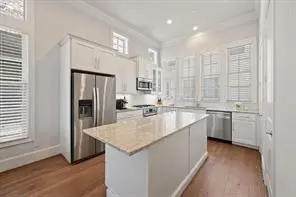 Addison, TX 75001,4098 Runyon Road