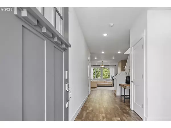 Happy Valley, OR 97086,11779 SE WHITE TAIL DR