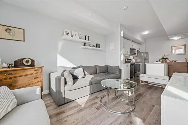 Kitchener, ON N2G 0E2,108 Garment ST #416