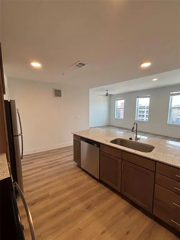 Mckinney, TX 75069,300 N McDonald Street #1417