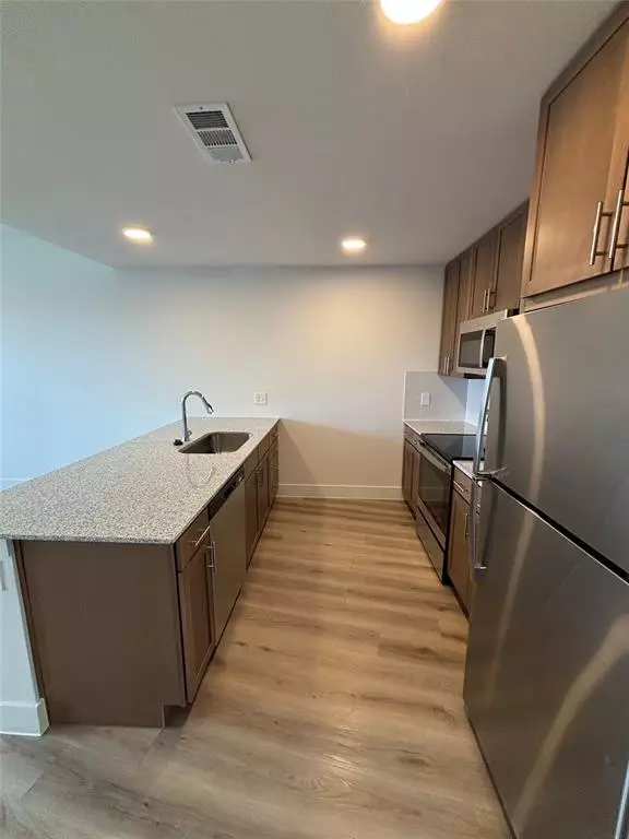 Mckinney, TX 75069,300 N McDonald Street #1417