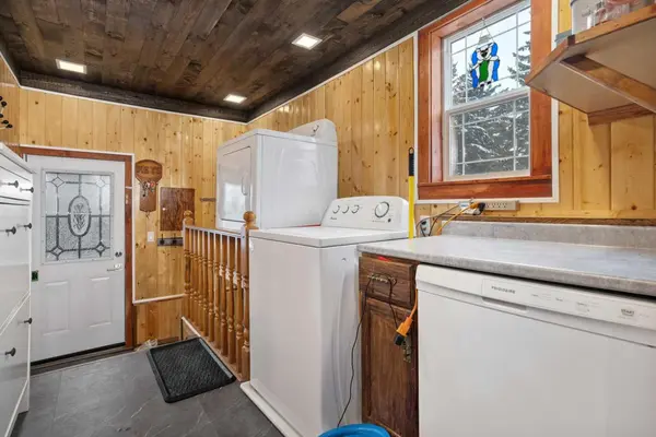 Bashaw, AB T0B 0H0,5036 49 AVE